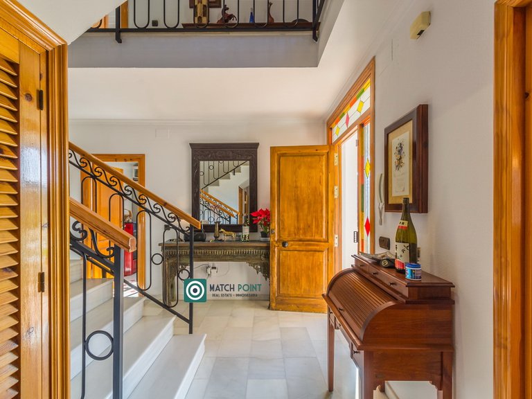 SPECTACULAR ESTATE 32