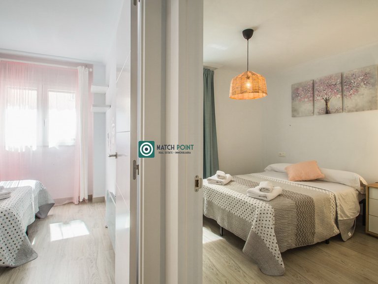 RIGHT IN THE CITY CENTER, READY TO MOVE IN 10