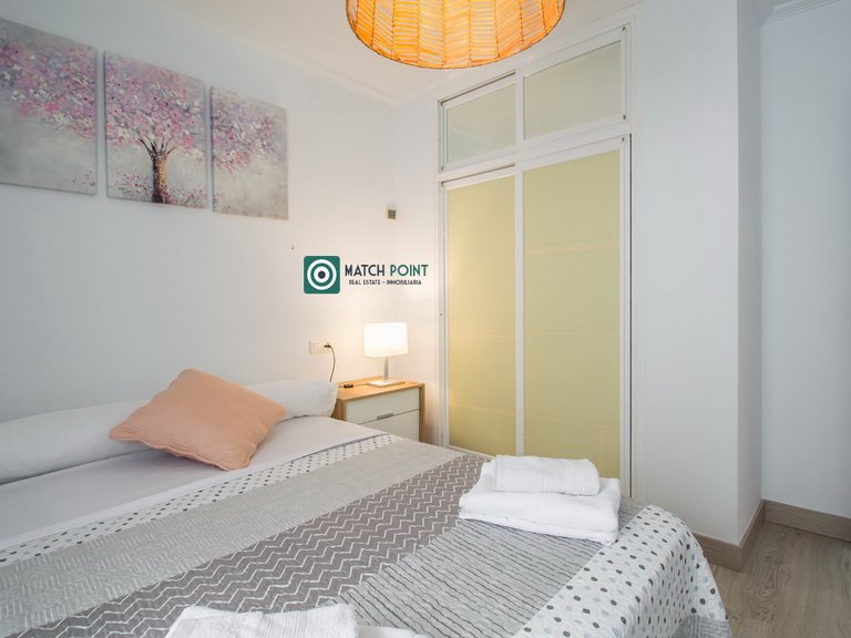 RIGHT IN THE CITY CENTER, READY TO MOVE IN 12