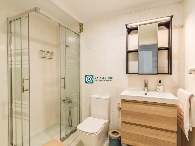 RIGHT IN THE CITY CENTER, READY TO MOVE IN 16