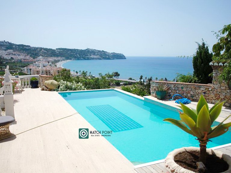 SPECTACULAR VIEWS 1