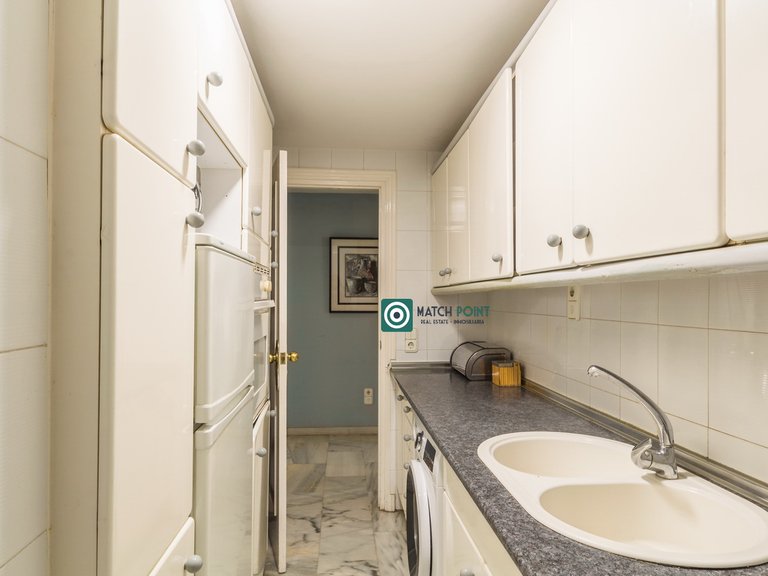 PERFECT FOR ALL YEAR-ROUND LIVING. 29