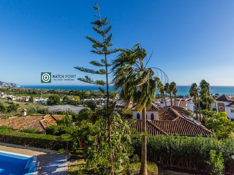 BEAUTIFUL APARTMENT IN URBANIZATION WITH POOL 5 MINUTES FROM EVERYTHING 1