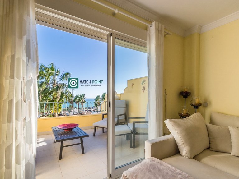 BEAUTIFUL APARTMENT IN URBANIZATION WITH POOL 5 MINUTES FROM EVERYTHING 12