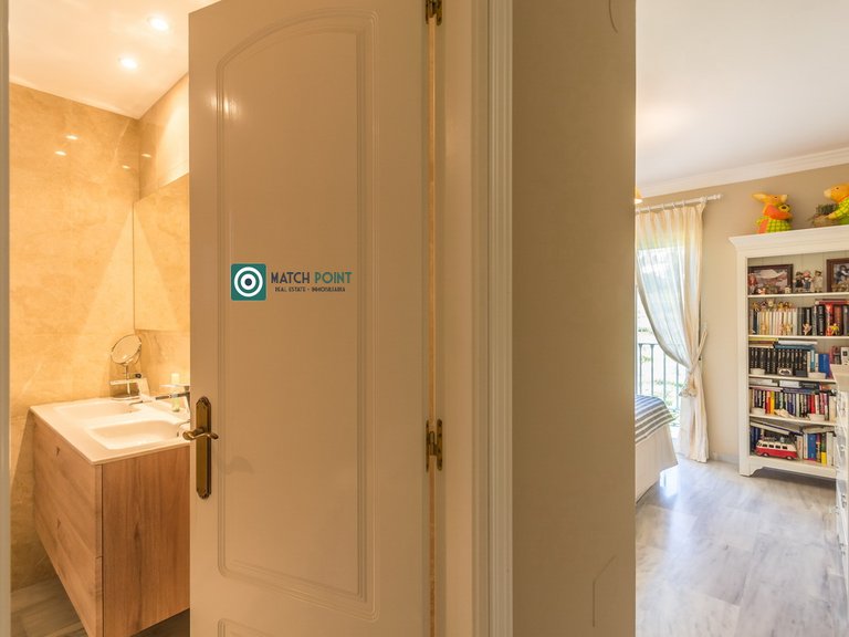BEAUTIFUL APARTMENT IN URBANIZATION WITH POOL 5 MINUTES FROM EVERYTHING 19