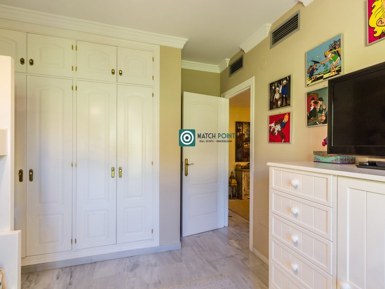 BEAUTIFUL APARTMENT IN URBANIZATION WITH POOL 5 MINUTES FROM EVERYTHING 39