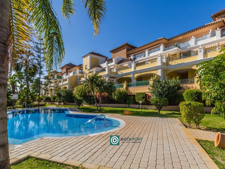 BEAUTIFUL APARTMENT IN URBANIZATION WITH POOL 5 MINUTES FROM EVERYTHING 49