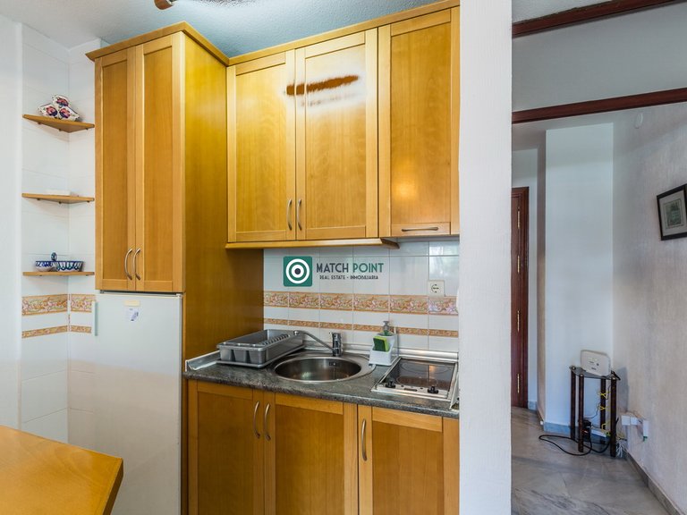 SEAFRONT APARTMENT IN A RESIDENTIAL AREA 22