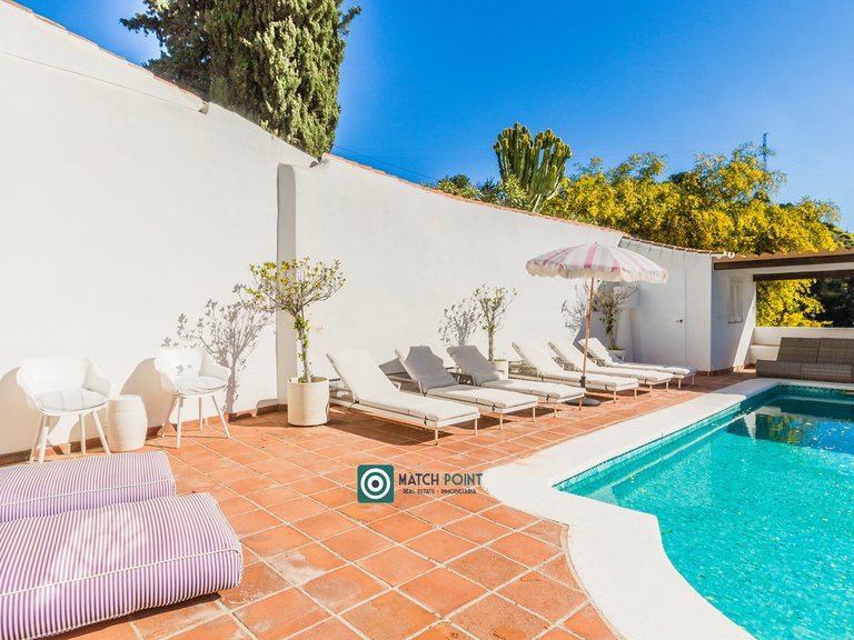 SPECTACULAR VILLA IN LA HERRADURA 15