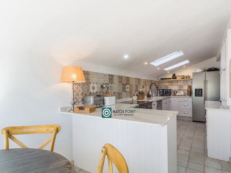 SPECTACULAR VILLA IN LA HERRADURA 26