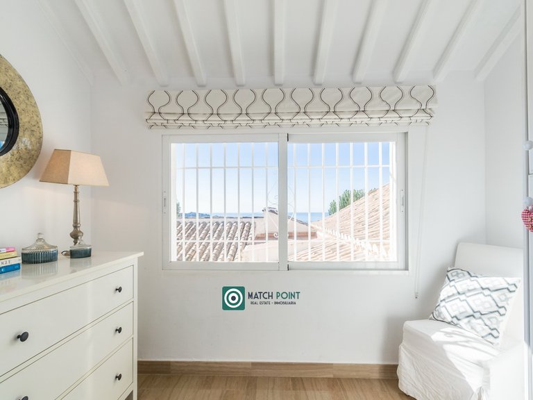 SPECTACULAR VILLA IN LA HERRADURA 40