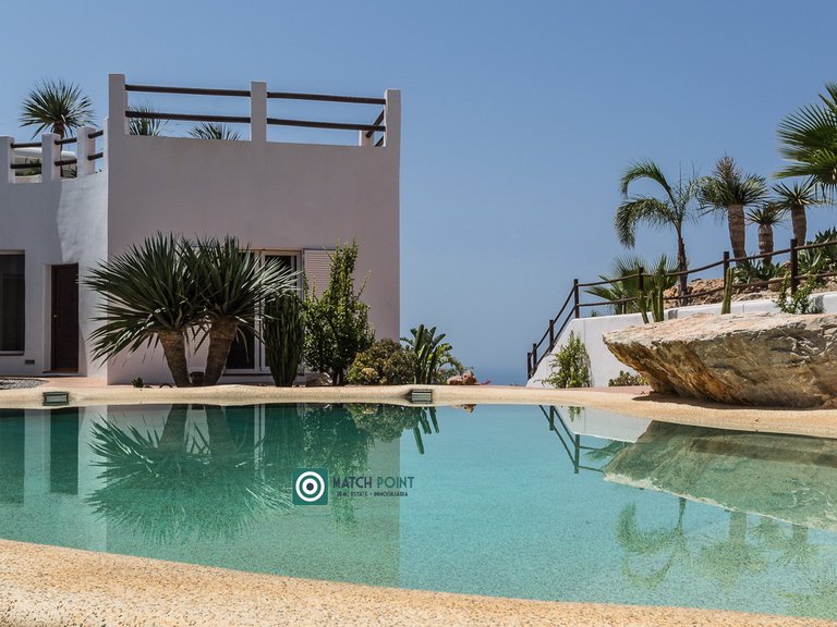 COSTA TROPICAL´S OASIS 38