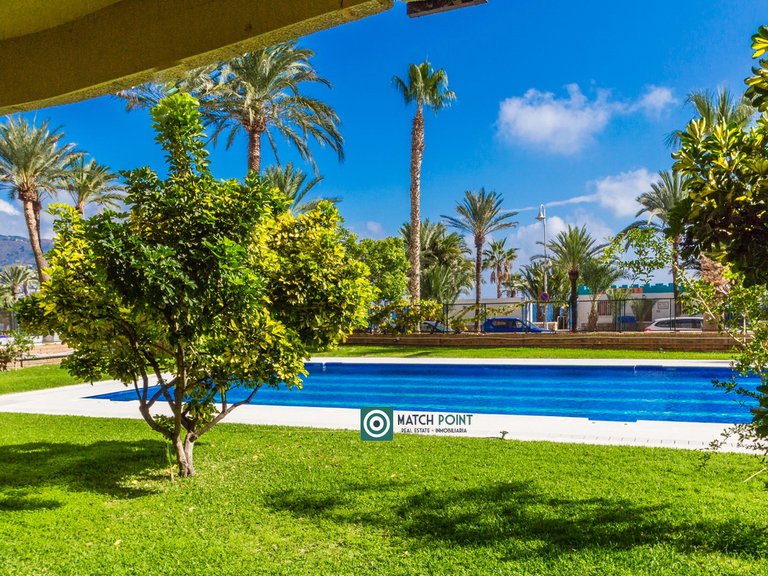 BEAUTIFUL SEAFRONT APARTMENT 32