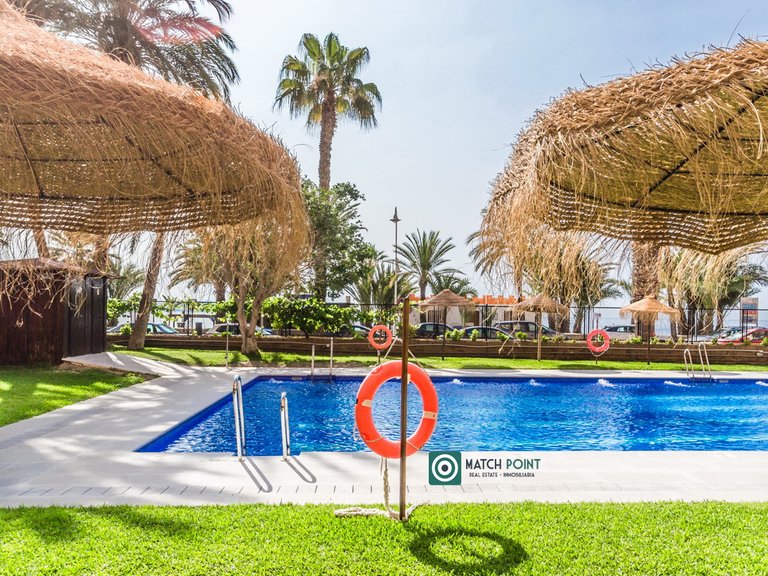 BEAUTIFUL SEAFRONT APARTMENT 40