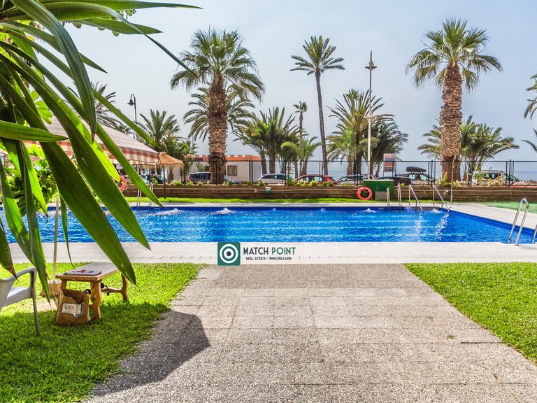 BEAUTIFUL SEAFRONT APARTMENT 41