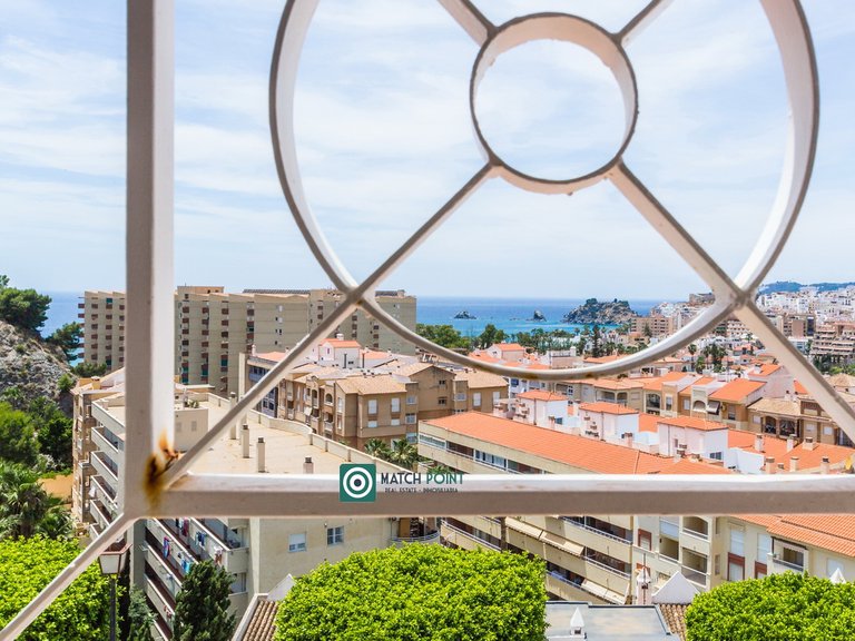 MAGNIFICENT TOWNHOUSE FIVE MINUTES FROM EVERYTHING 21