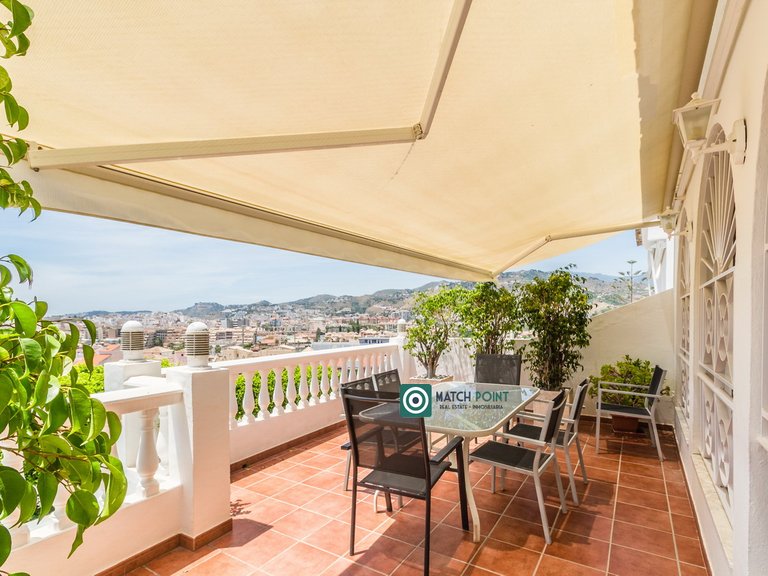 MAGNIFICENT TOWNHOUSE FIVE MINUTES FROM EVERYTHING 45
