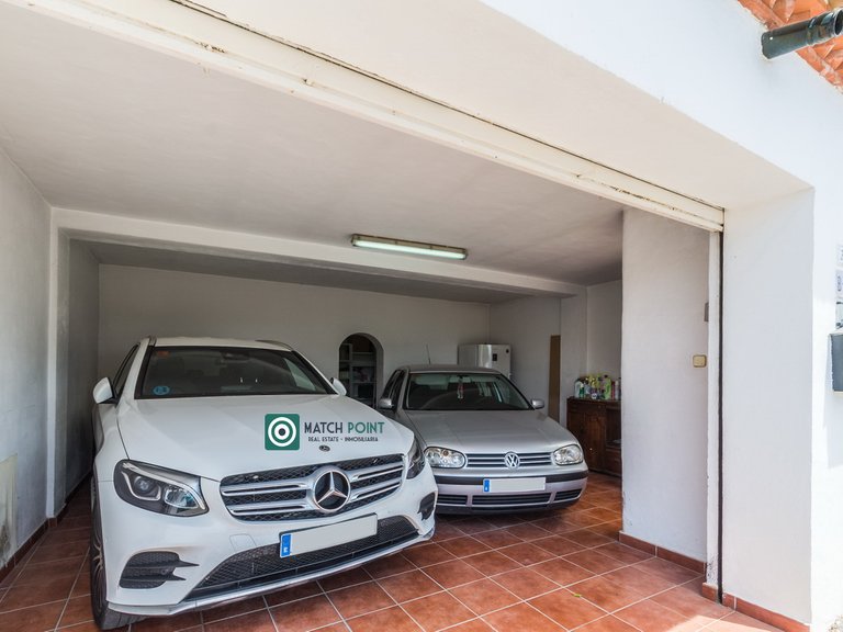 MAGNIFICENT TOWNHOUSE FIVE MINUTES FROM EVERYTHING 49
