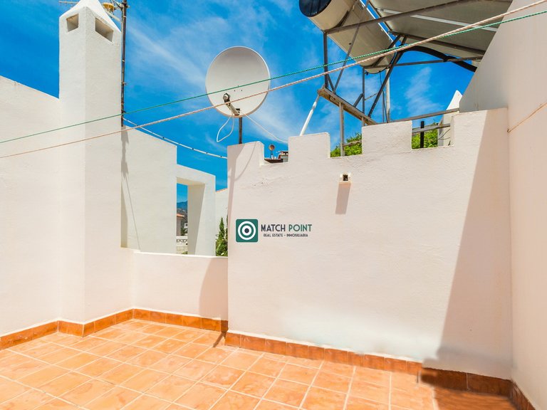 MAGNIFICENT TOWNHOUSE FIVE MINUTES FROM EVERYTHING 8