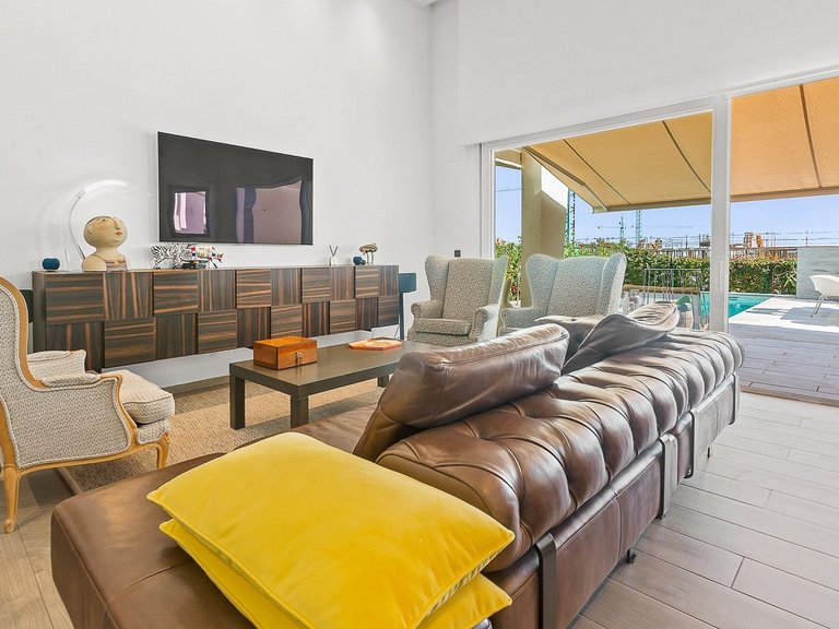 Villa for Sale in Inland La Finca Golf Resort, Alicante 5