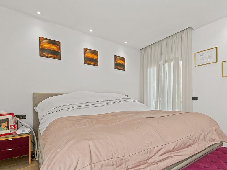 Villa for Sale in Inland La Finca Golf Resort, Alicante 11