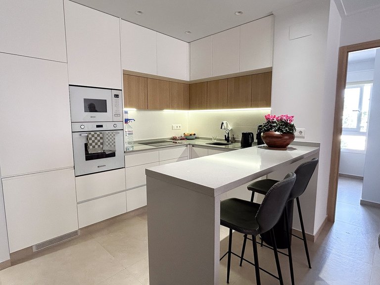 Apartment for Sale in Costa Blanca El Raso, Alicante 4