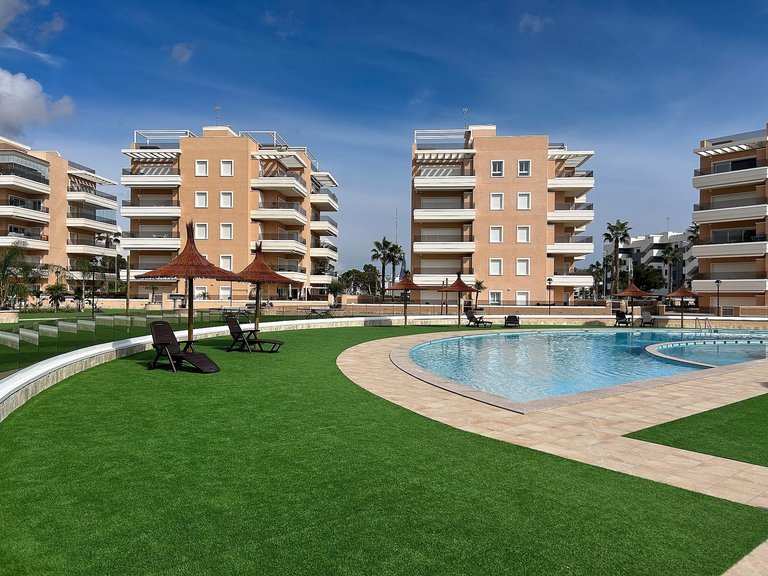 Apartment for Sale in Costa Blanca El Raso, Alicante 20