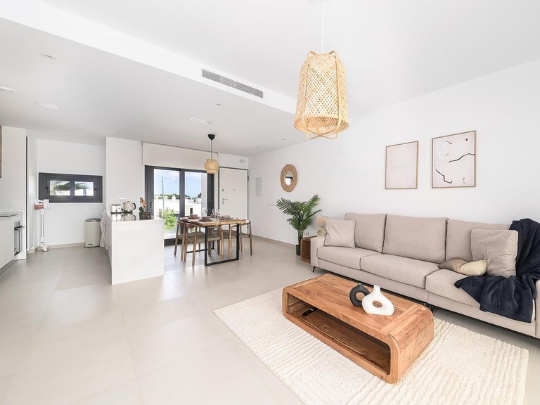 Apartment for Sale in Costa Blanca Pilar De La Horadada, Alicante 4