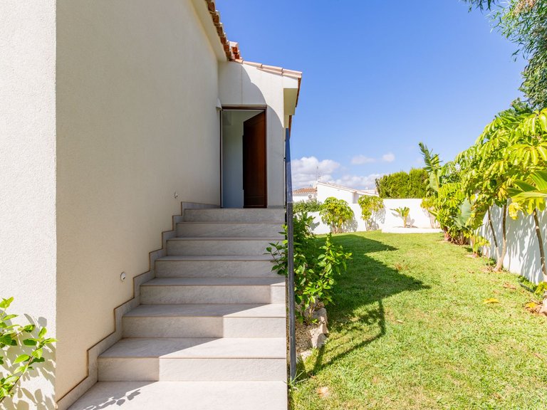 Villa for Sale in Benitachell, Alicante 10