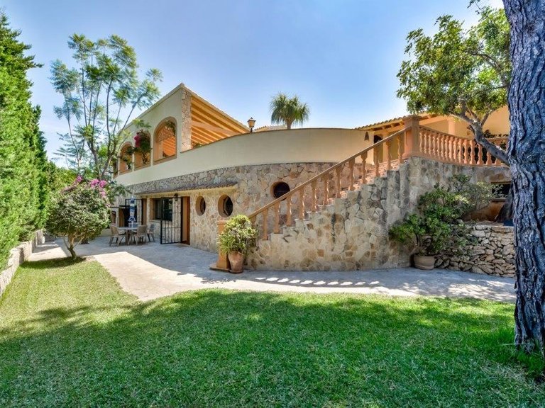 Villa for Sale in Calpe, Alicante 1