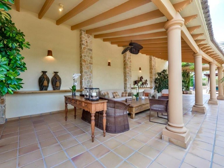 Villa for Sale in Calpe, Alicante 5
