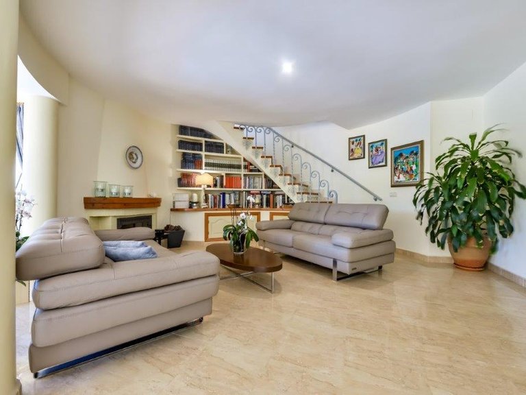 Villa for Sale in Calpe, Alicante 8