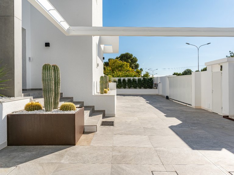 Villa for Sale in Moraira, Alicante 38