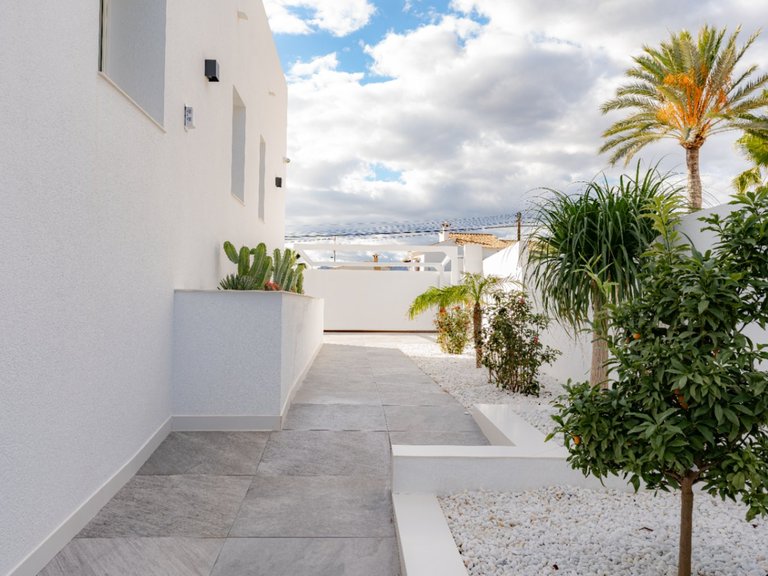 Villa for Sale in Moraira, Alicante 39