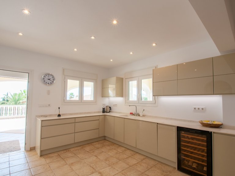 Villa for Sale in Moraira, Alicante 39