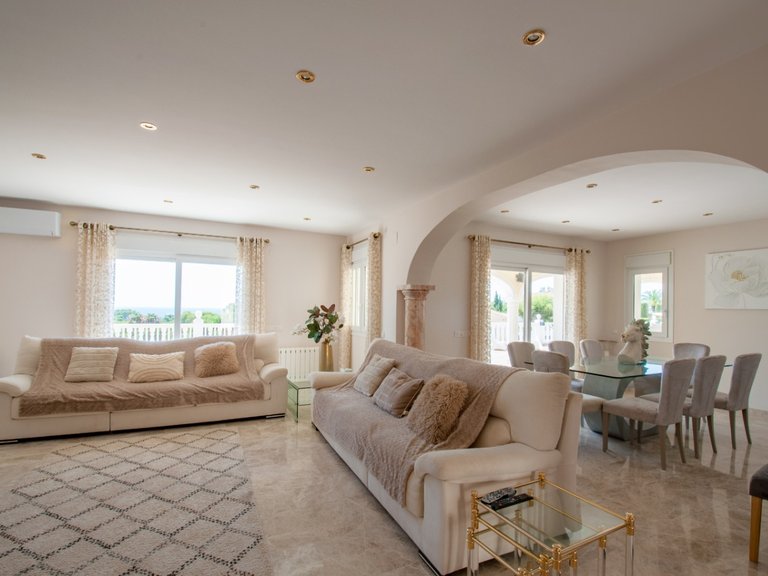 Villa for Sale in Moraira, Alicante 35