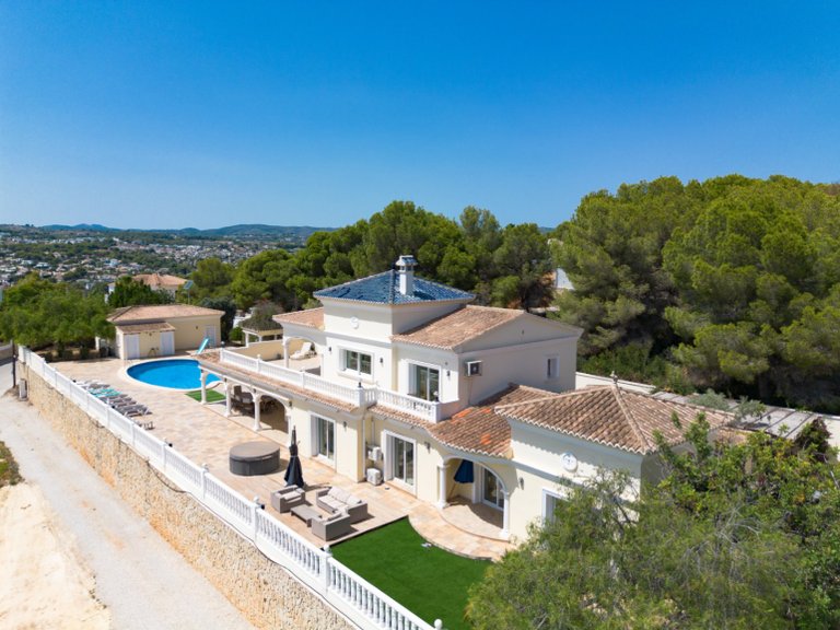 Villa for Sale in Moraira, Alicante 20