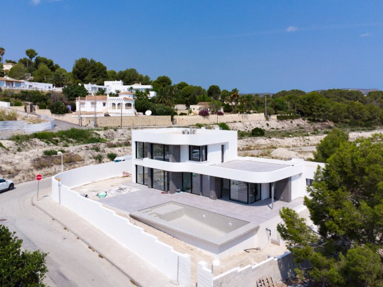 Villa for Sale in Moraira, Alicante 4