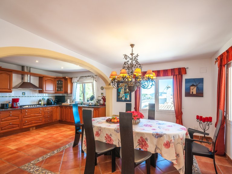 Villa for Sale in Benissa, Alicante 13