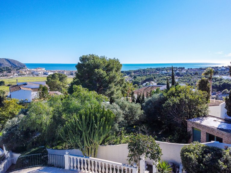 Villa for Sale in Moraira, Alicante 6