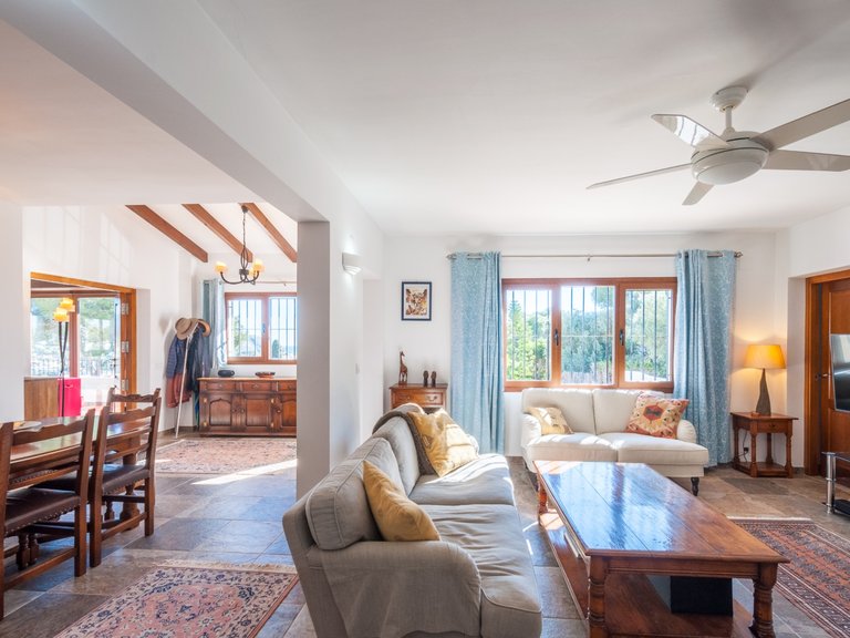 Villa for Sale in Moraira, Alicante 13