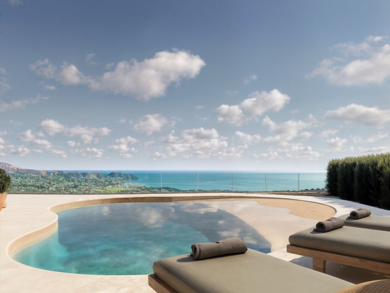 Villa for Sale in Moraira, Alicante 4