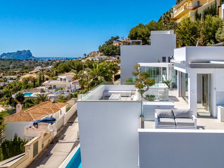 Villa for Sale in Moraira, Alicante 13