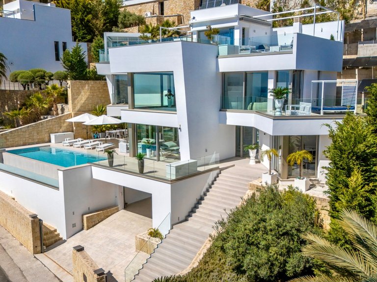 Villa for Sale in Moraira, Alicante 7