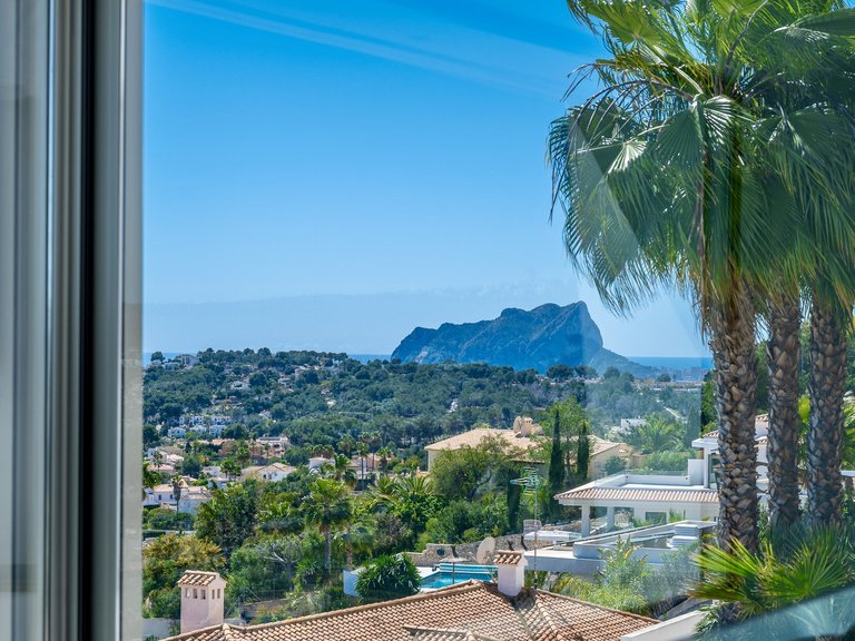 Villa for Sale in Moraira, Alicante 47
