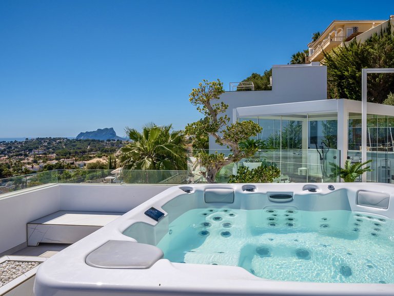 Villa for Sale in Moraira, Alicante 32