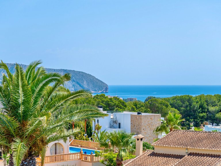 Villa for Sale in Moraira, Alicante 2