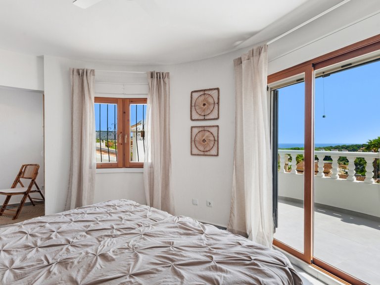 Villa for Sale in Moraira, Alicante 46