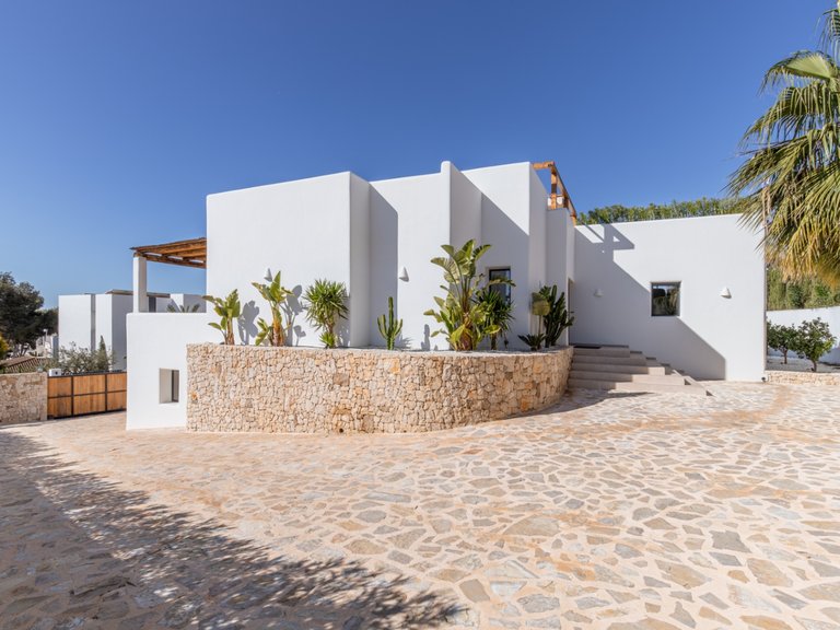 Villa for Sale in Moraira, Alicante 23