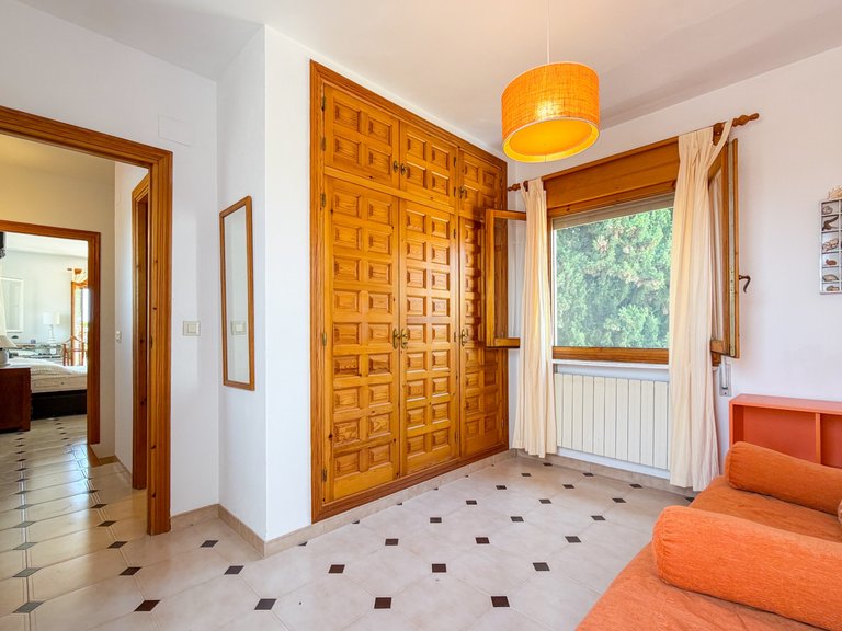 Villa for Sale in Moraira, Alicante 35
